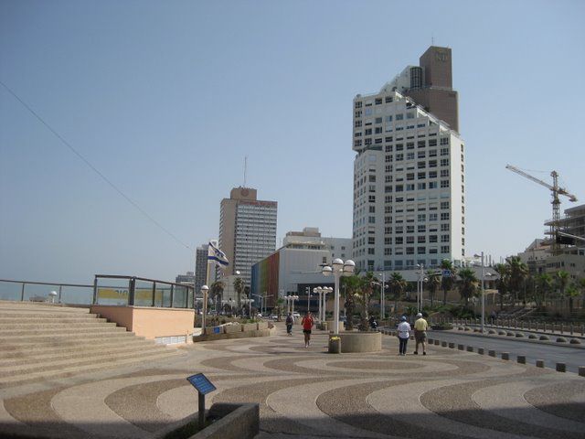 The Walk Way Tel Aviv Beach