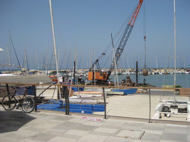 The New Marina Mall and Swimming Pool
